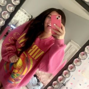 feel free to make offers on anything! i will negotiate on the prices :)